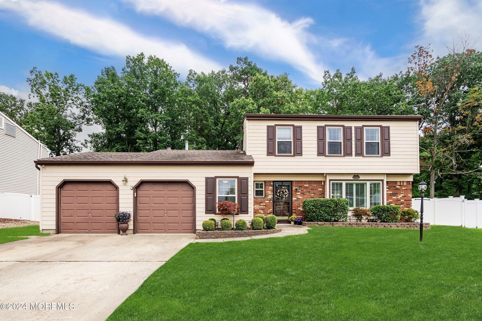 10 Remsen Dr, Howell, NJ 07731 - photo 1