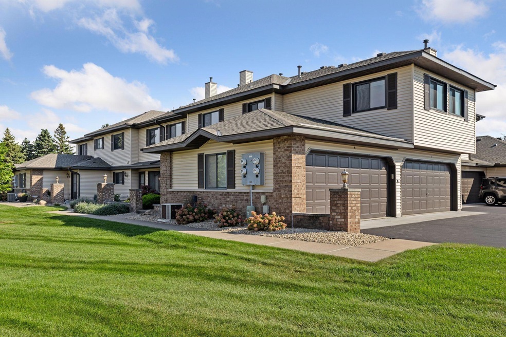 9900 54th Place N unit 7, Plymouth, MN 55442 - photo 1