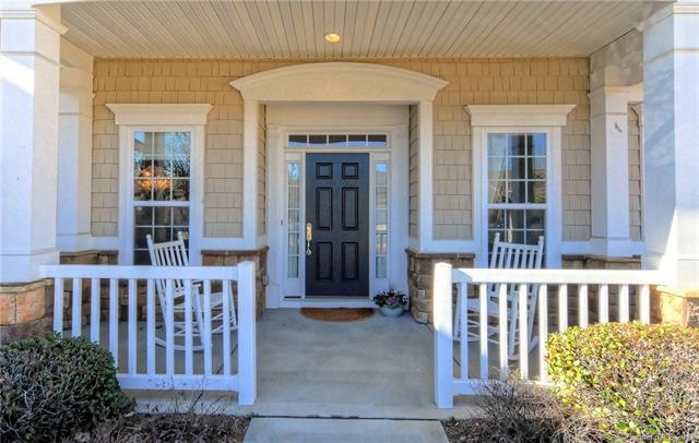 Quaint covered Front Porch