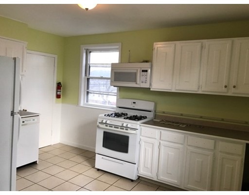 59 Bacon St unit D, Waltham, MA 02451 - photo 1