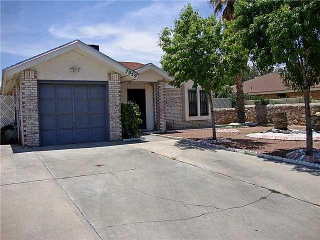 7959 Sunnyfields Ave, El Paso, TX 79915 - photo 1