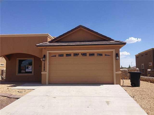 14288 Desert Sky Dr, Horizon City, TX 79928 - photo 1