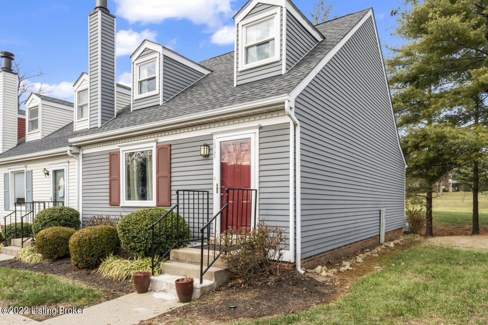 Hommati.com-10793_Colonial_Woods_Ct_KY-1