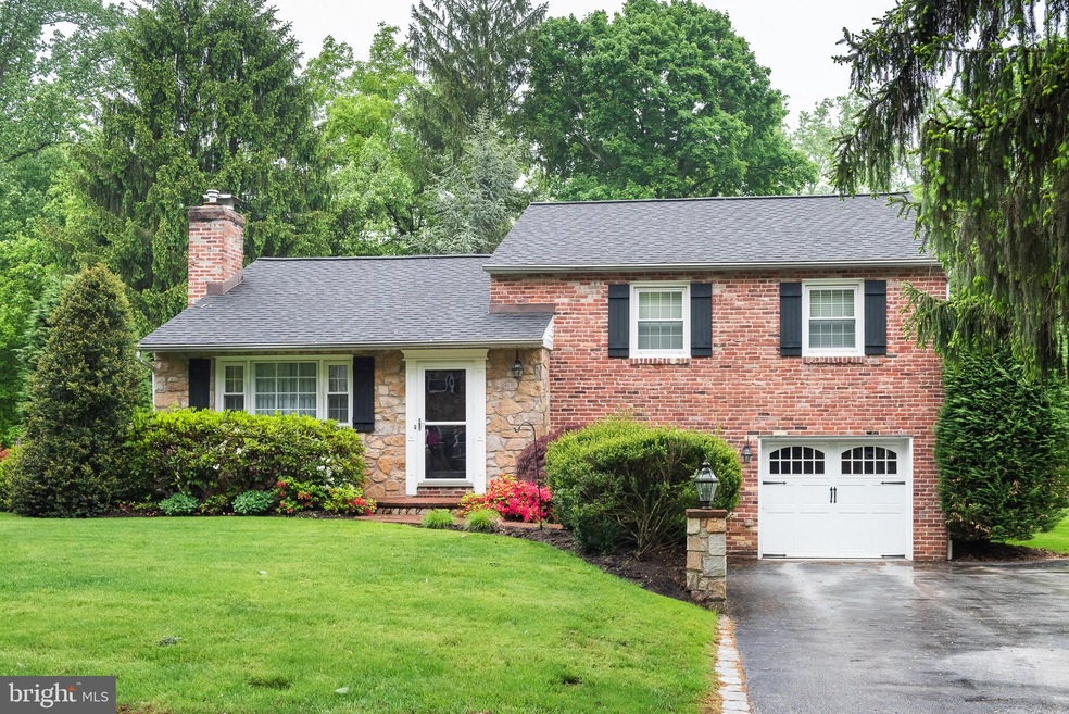 321 Spencer Rd, Devon, PA 19333 - photo 1