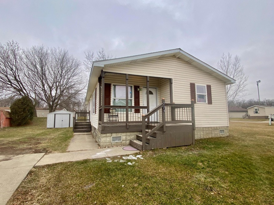 774 18th St, Zumbrota, MN 55992 - photo 1