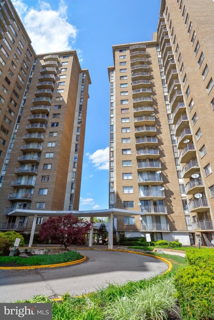 Presidential Towers unit 1523, Adelphi, MD 20783 - photo 1