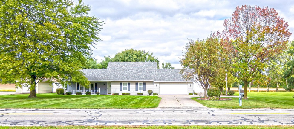 10129 Stellhorn Rd, Fort Wayne, IN 46815 - photo 1