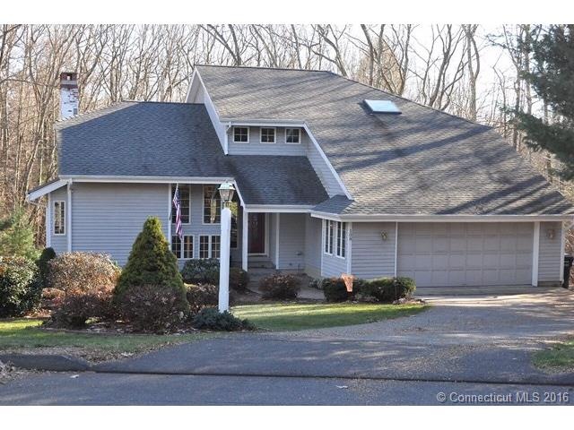 108 Tanglewood Rd, New Hartford, CT 06057 - photo 1