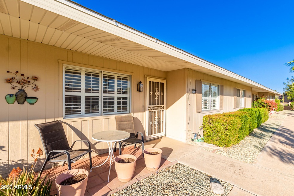 14038 N Thunderbird Blvd, Sun City, AZ 85351 - photo 1