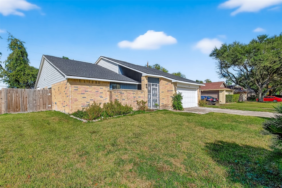 For Rent $1,975/month