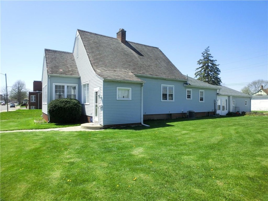 1626 N A St, Elwood, IN 46036 - photo 1