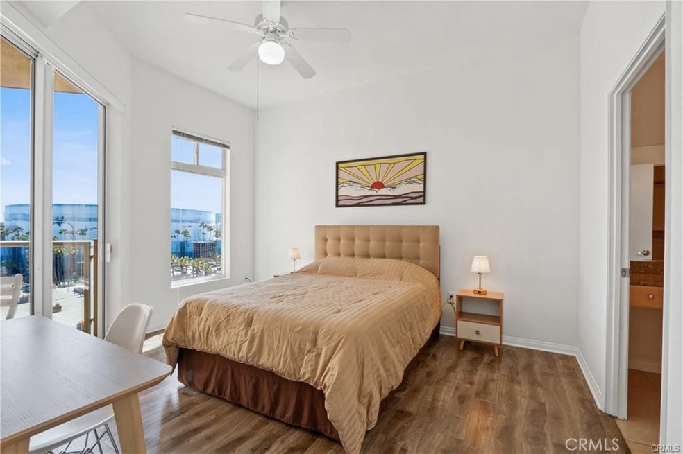 Aqua Condominiums unit 618, Long Beach, CA 90802 - photo 1