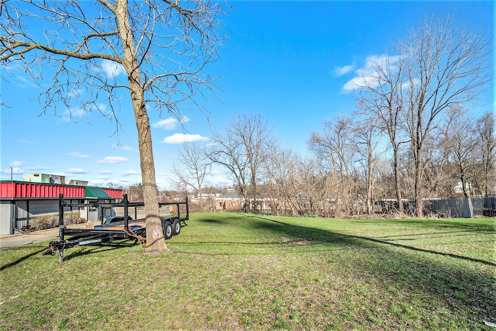 011_010_westnedge_784