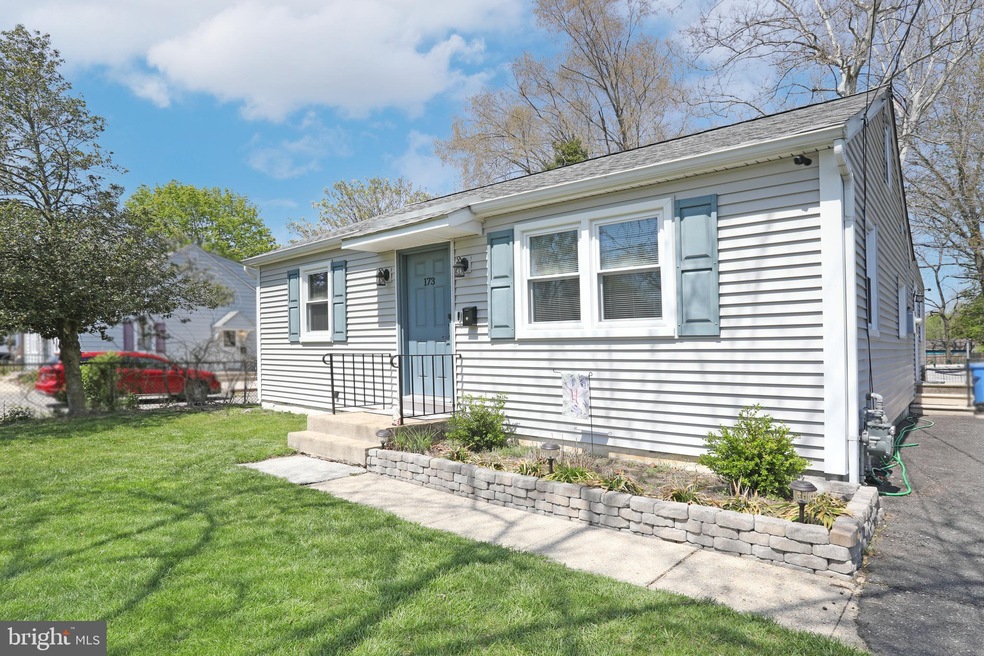 173 E Howard St, Clayton, NJ 08312 - photo 1