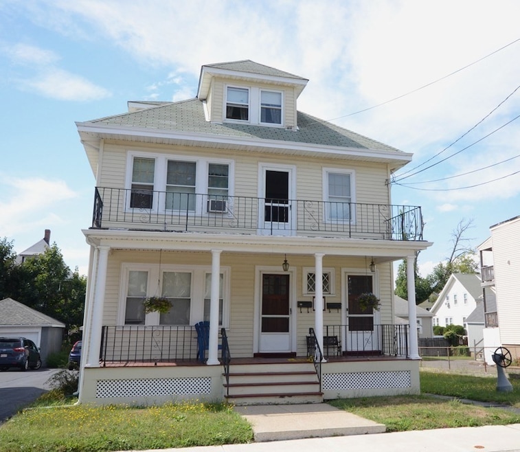 69 Read St unit 1, Winthrop, MA 02152 - photo 1