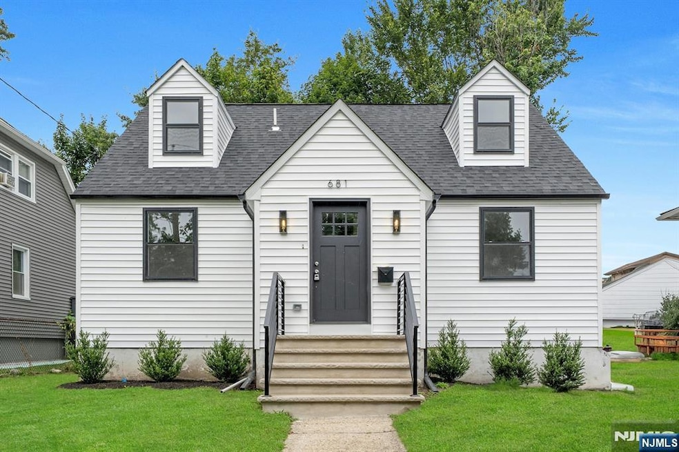 Sold $760,000 • Co-Listing Agent