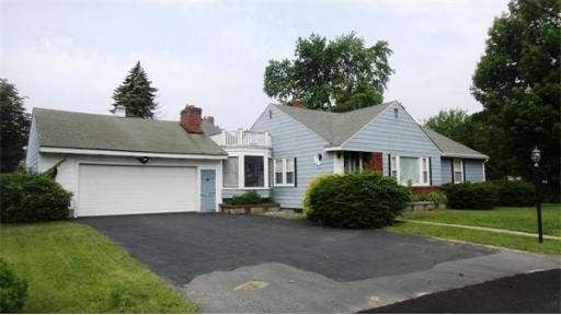 62 Lupine Rd, Lowell, MA 01850 - photo 1