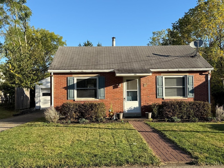 114 Ardmore Dr, Oxford, OH 45056 - photo 1