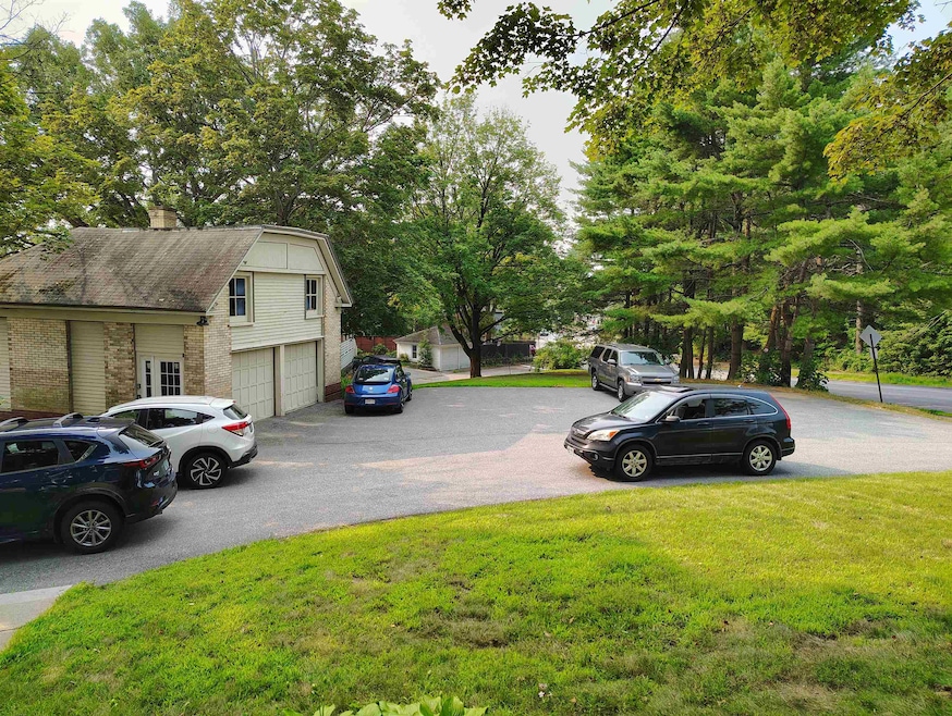 113 School St unit 1, Concord, NH 03301 - photo 1