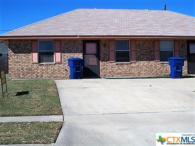 106 Horseshoe Dr unit A-B, Copperas Cove, TX 76522 - photo 1