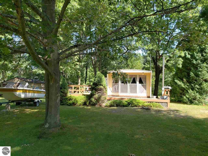 4217 E Anne St, Au Gres, MI 48703 - photo 1