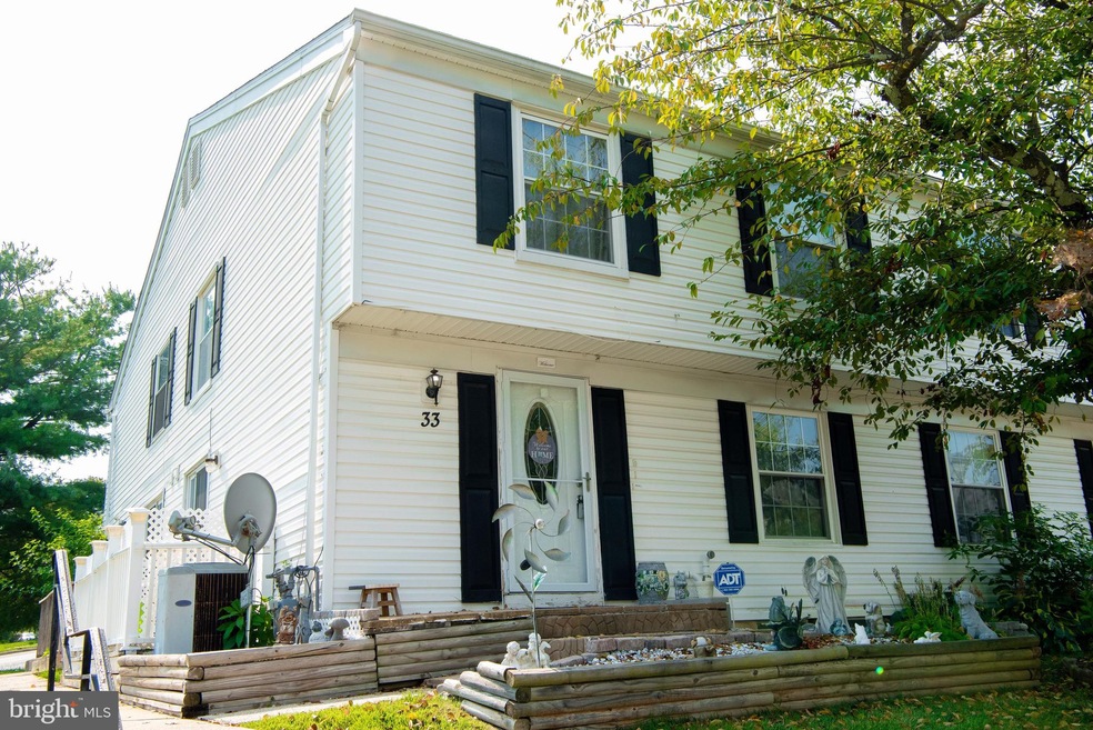 33 Ewing Dr, Reisterstown, MD 21136 - photo 1