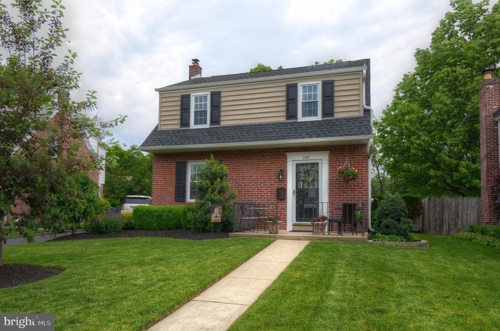 733 Braxton Rd, Ridley Park, PA 19078 - photo 1