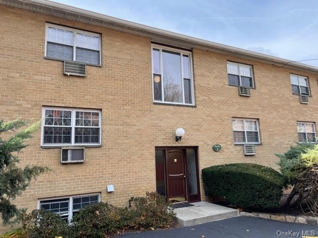 8 Dove Ct unit L, Croton On Hudson, NY 10520 - photo 1