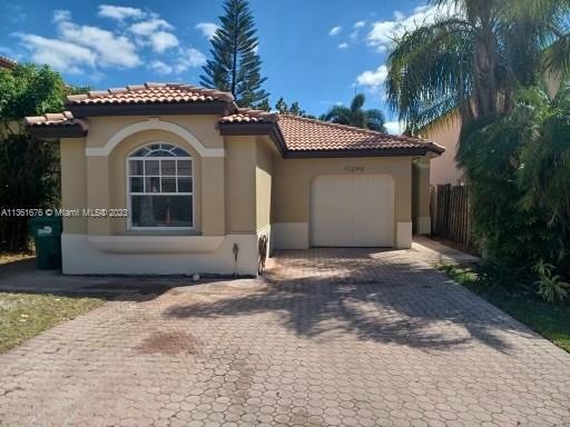 11240 NW 51st Terrace, Doral, FL 33178 - photo 1