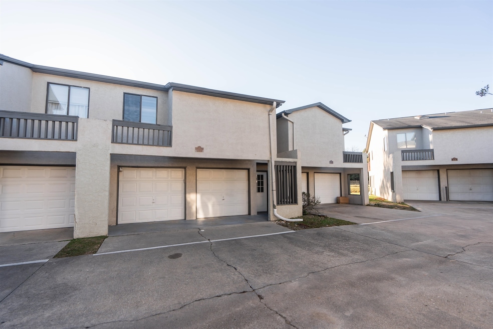 1335 Airport Dr unit G07, Tallahassee, FL 32304 - photo 1