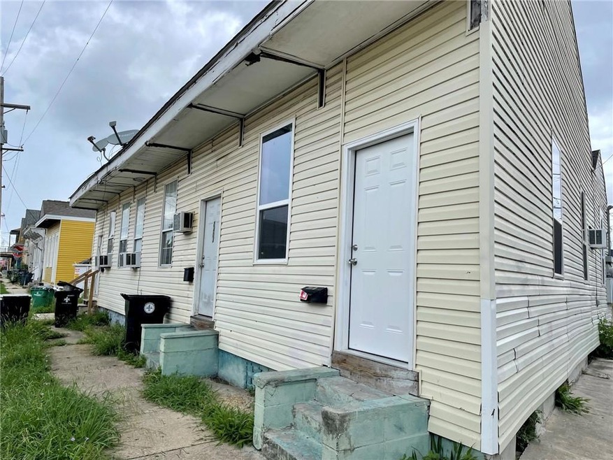 2401-07 First Corner Lot Triplex