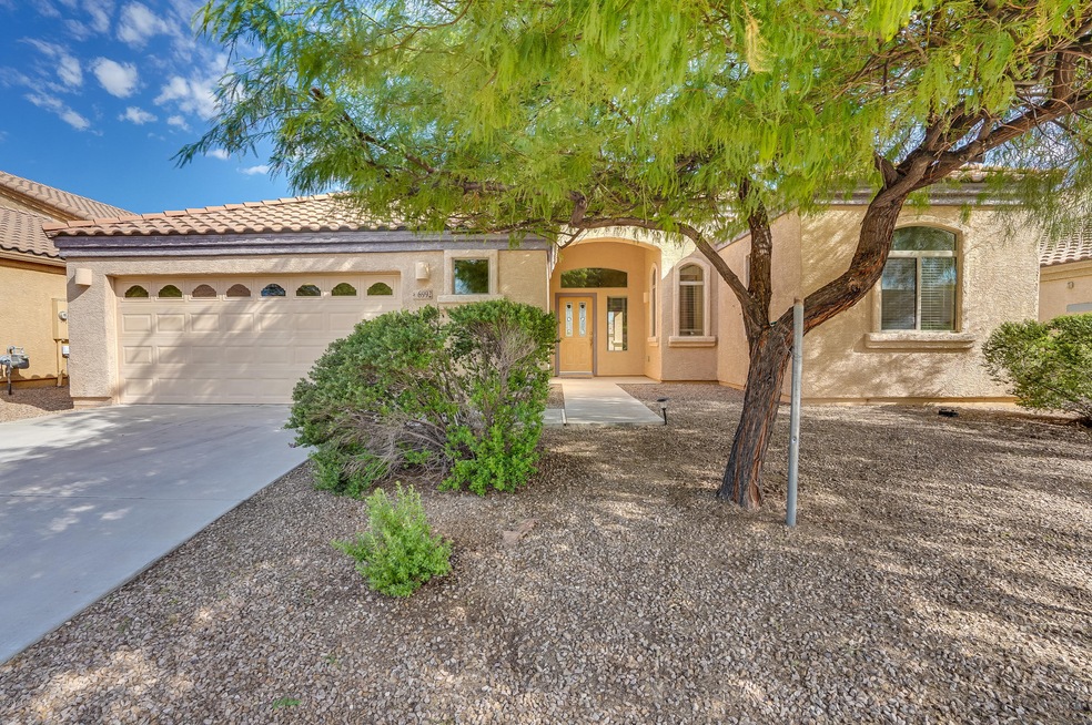 6992 West Fall Garden Way Front Yard 1