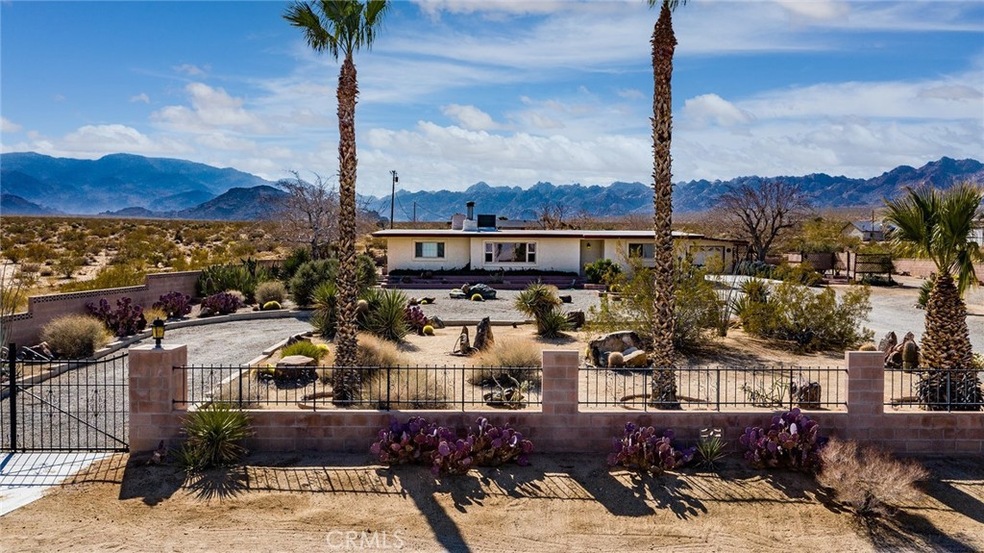 69301 Cottonwood Dr, Twentynine Palms, CA 92277 - photo 1