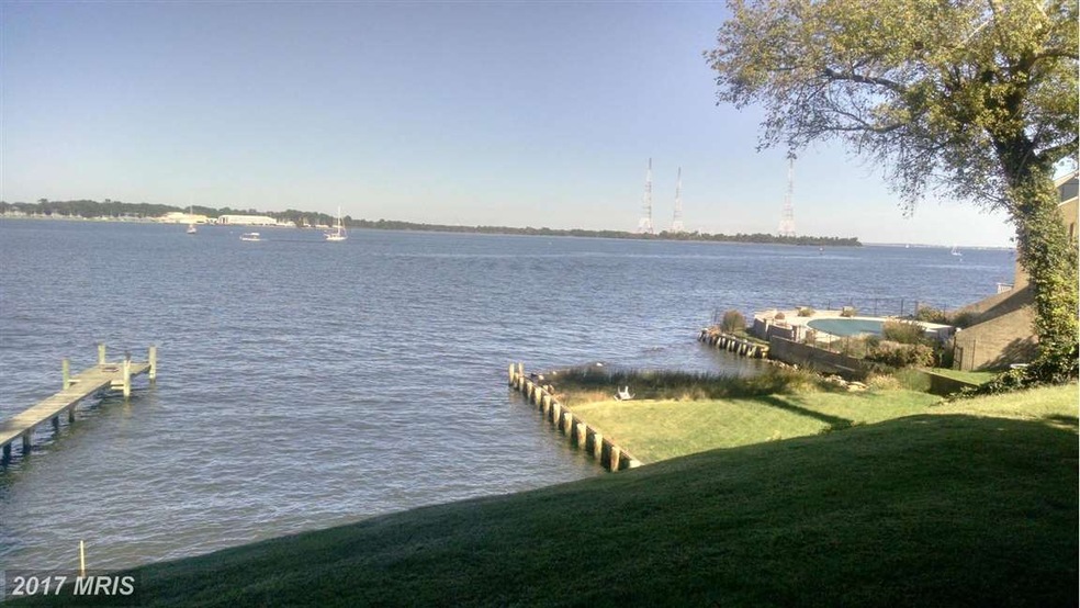 523 Horn Point Dr, Annapolis, MD 21403 - photo 1