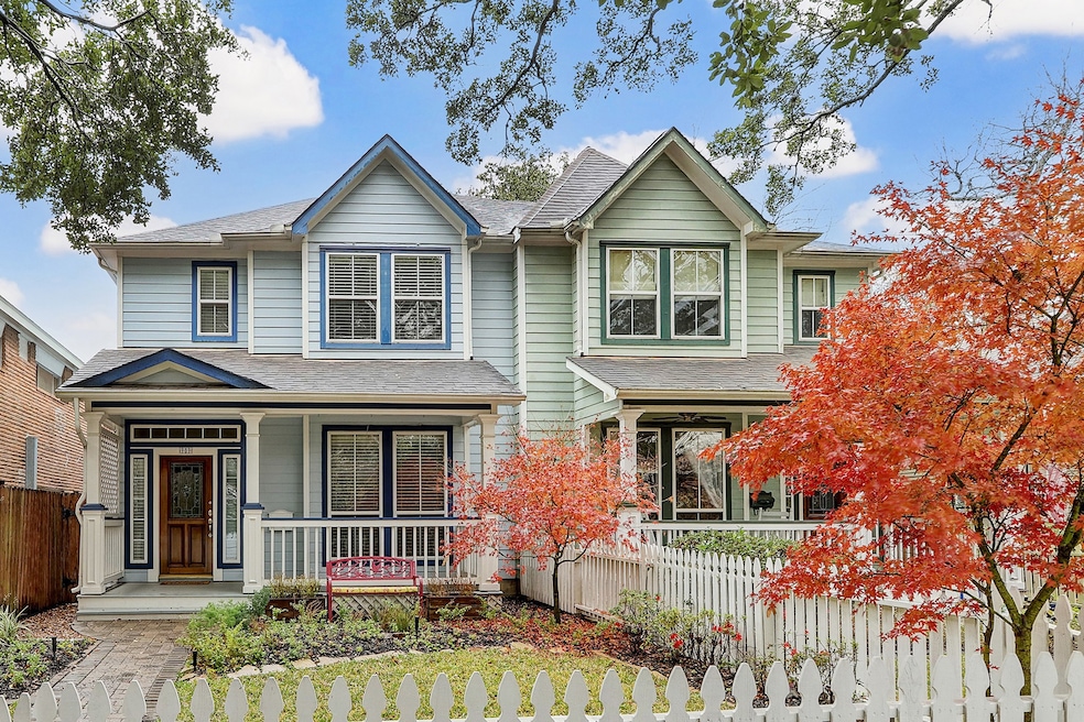 909 Heights Blvd, Houston, TX 77008 - photo 1