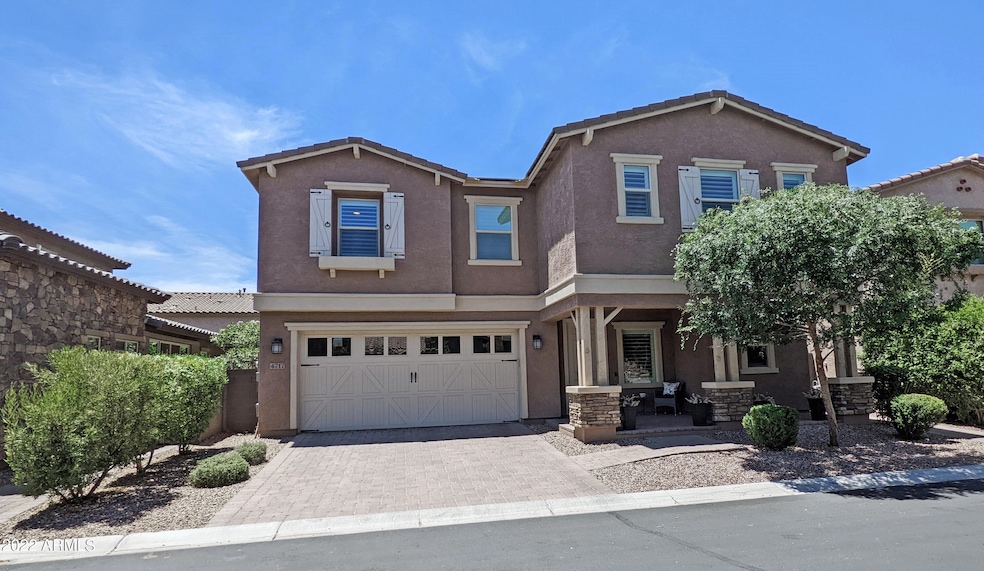 front of home, pic 1