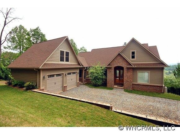 9 Silver Spoon Dr, Leicester, NC 28748 - photo 1