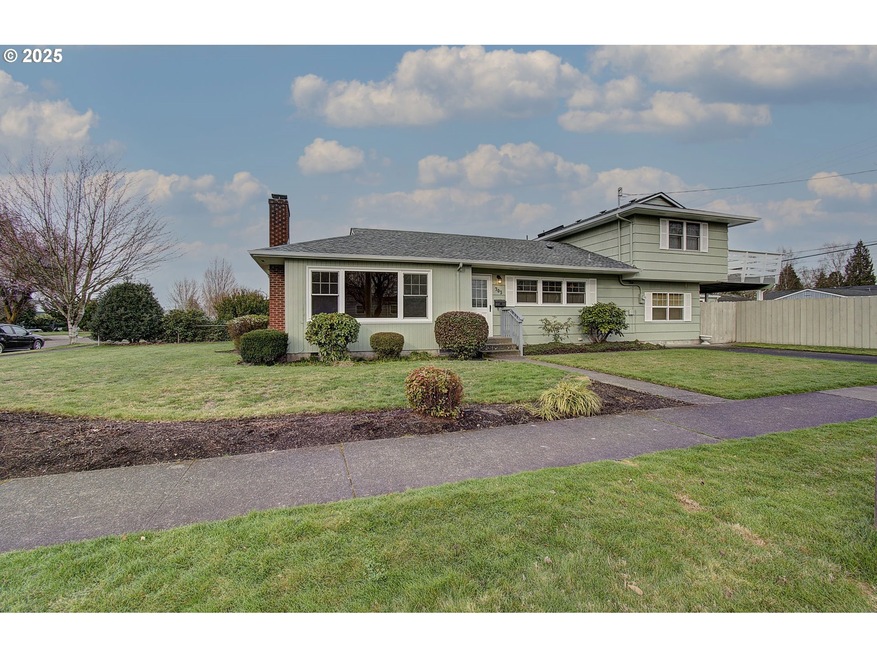 703 28th Ave, Longview, WA 98632 - photo 1