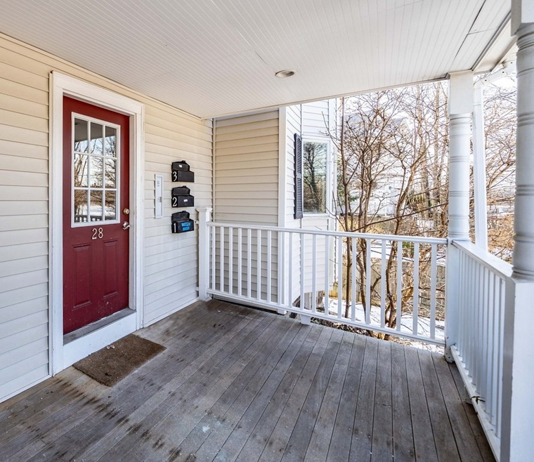 28 Beach St unit 3, Dorchester, MA 02122 - photo 1