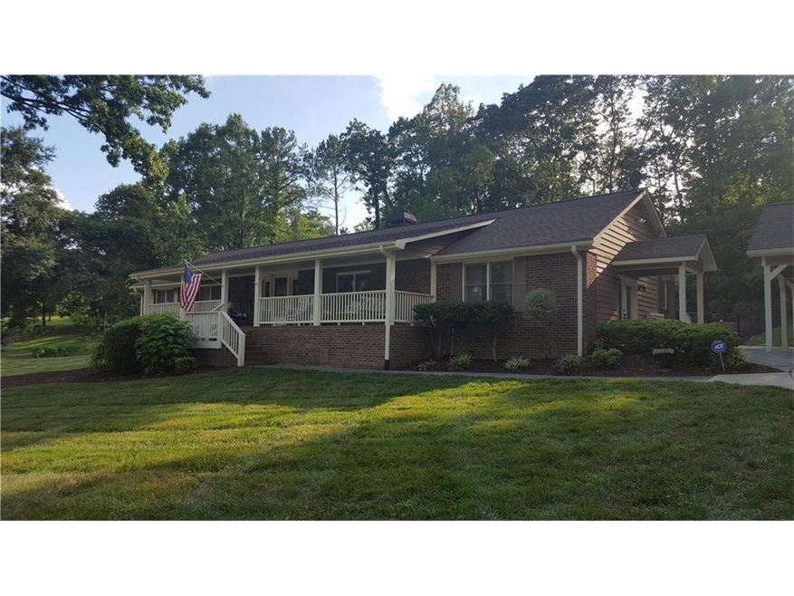 Call today on this recently renovated to the max r