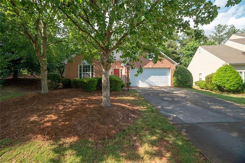 1405 Chardin Dr, Marietta, GA 30062 - photo 1