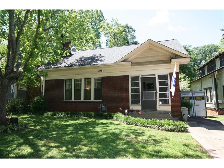 1925 Bungalow in MAK Historic District
