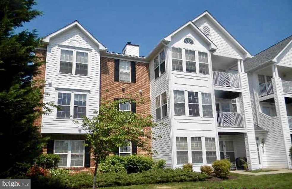 2408 Autumn Harvest Ct unit 203, Odenton, MD 21113 - photo 1