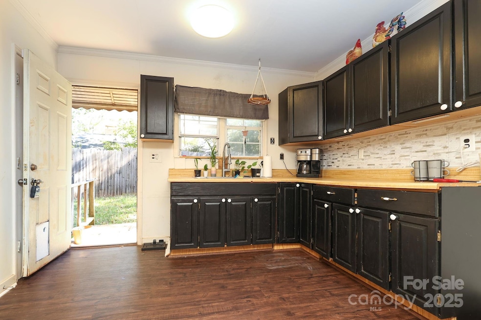 Under Contract $190,900