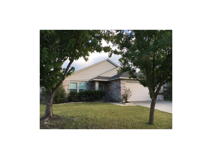 913 Ann Dr, Wylie, TX 75098 - photo 1