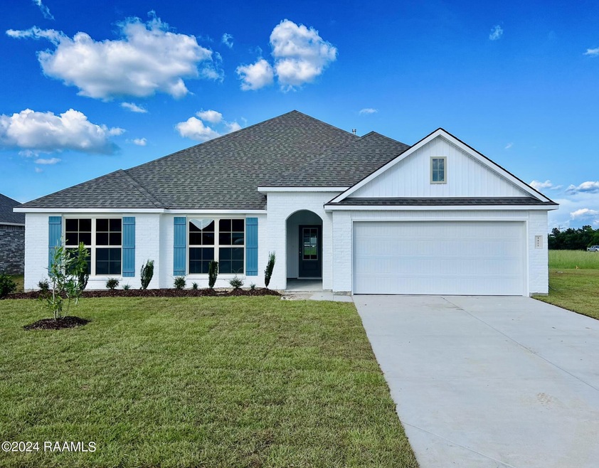 3411 Magnolia Cove front