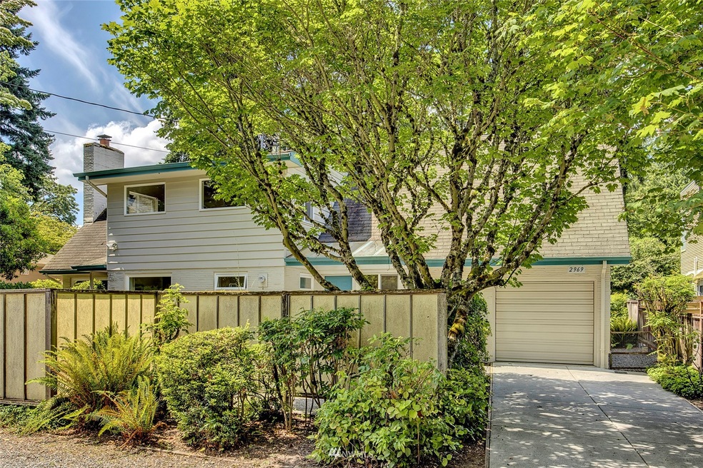 2969 74th Ave SE, Mercer Island, WA 98040 - photo 1