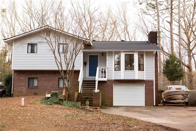 4810 Newton Dr, Gainesville, GA 30506 - photo 1