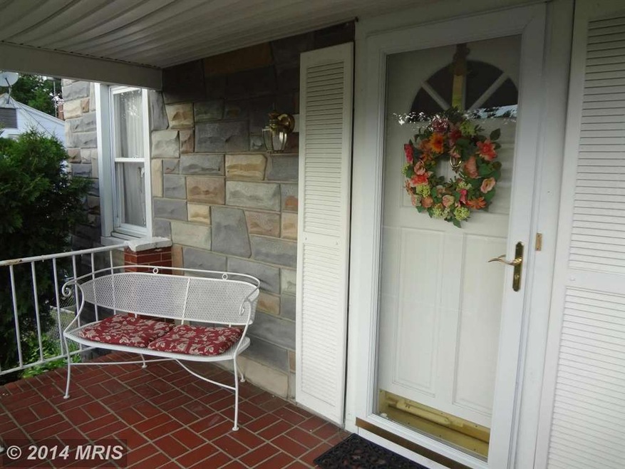 5211 Benson Ave, Halethorpe, MD 21227 - photo 1