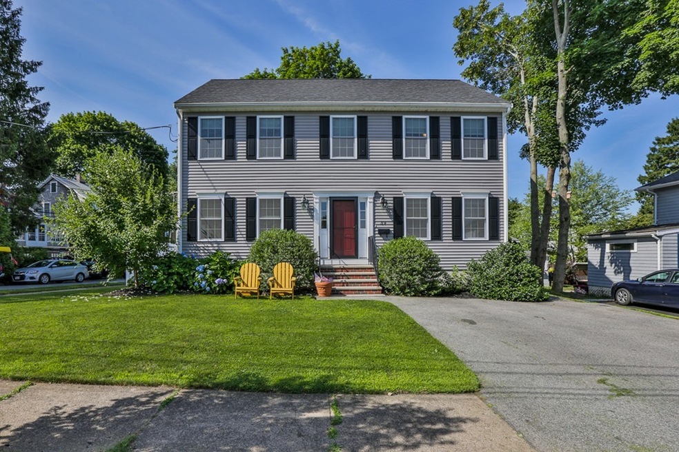 39 Chase St, Danvers, MA 01923 - photo 1